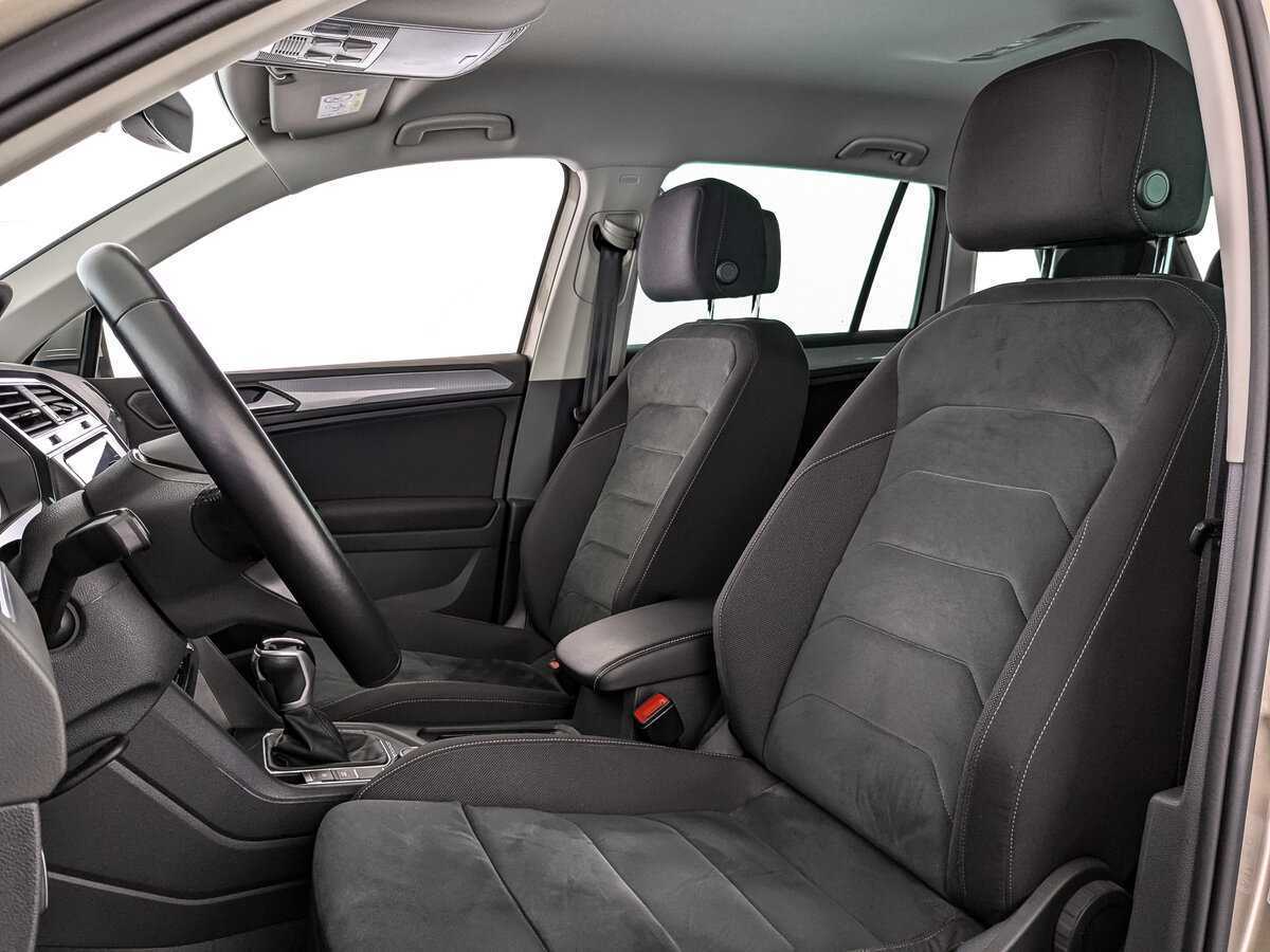 Volkswagen Tiguan б/у, 2021, Роботизированная. Фото: #15