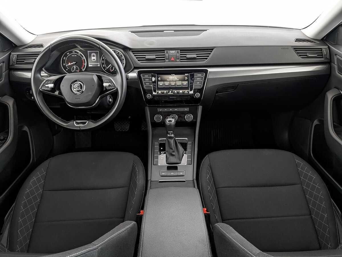 Skoda Superb б/у, 2021, Роботизированная. Фото: #9