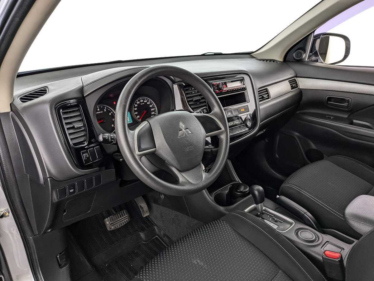Mitsubishi Outlander б/у, 2015, Вариатор. Фото: #10