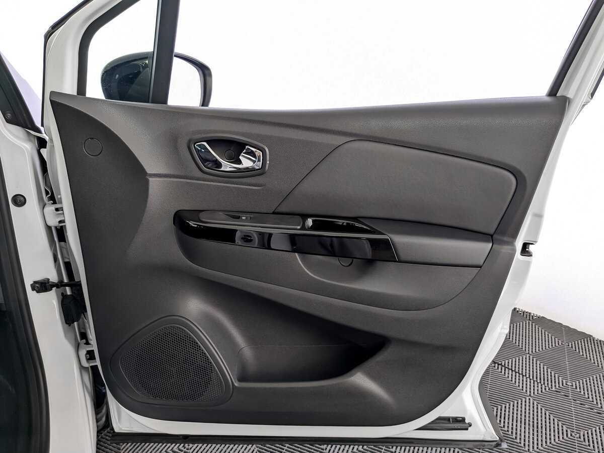 Рено Каптюр б/у, 2018, Автоматическая. Фото: #19