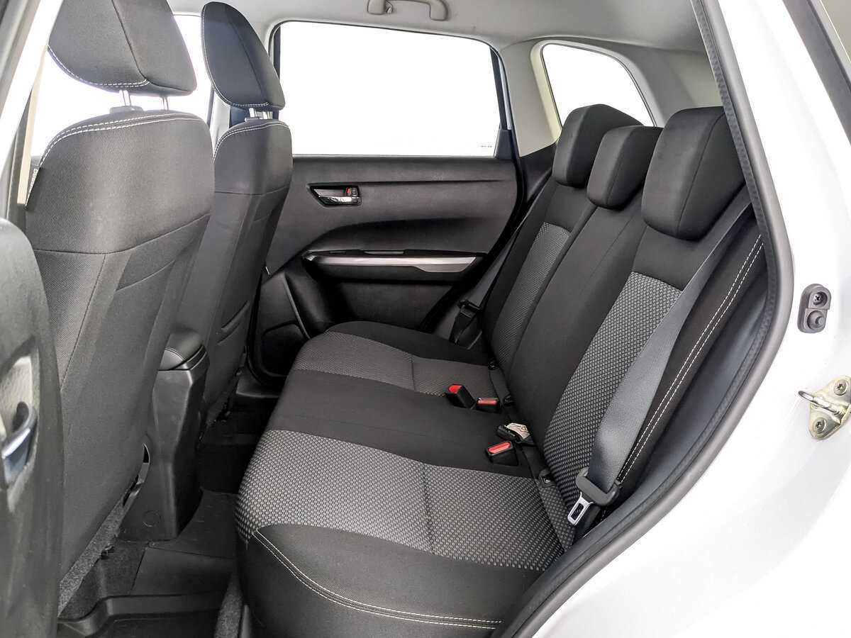 Suzuki Vitara б/у, 2020, Автоматическая. Фото: #9