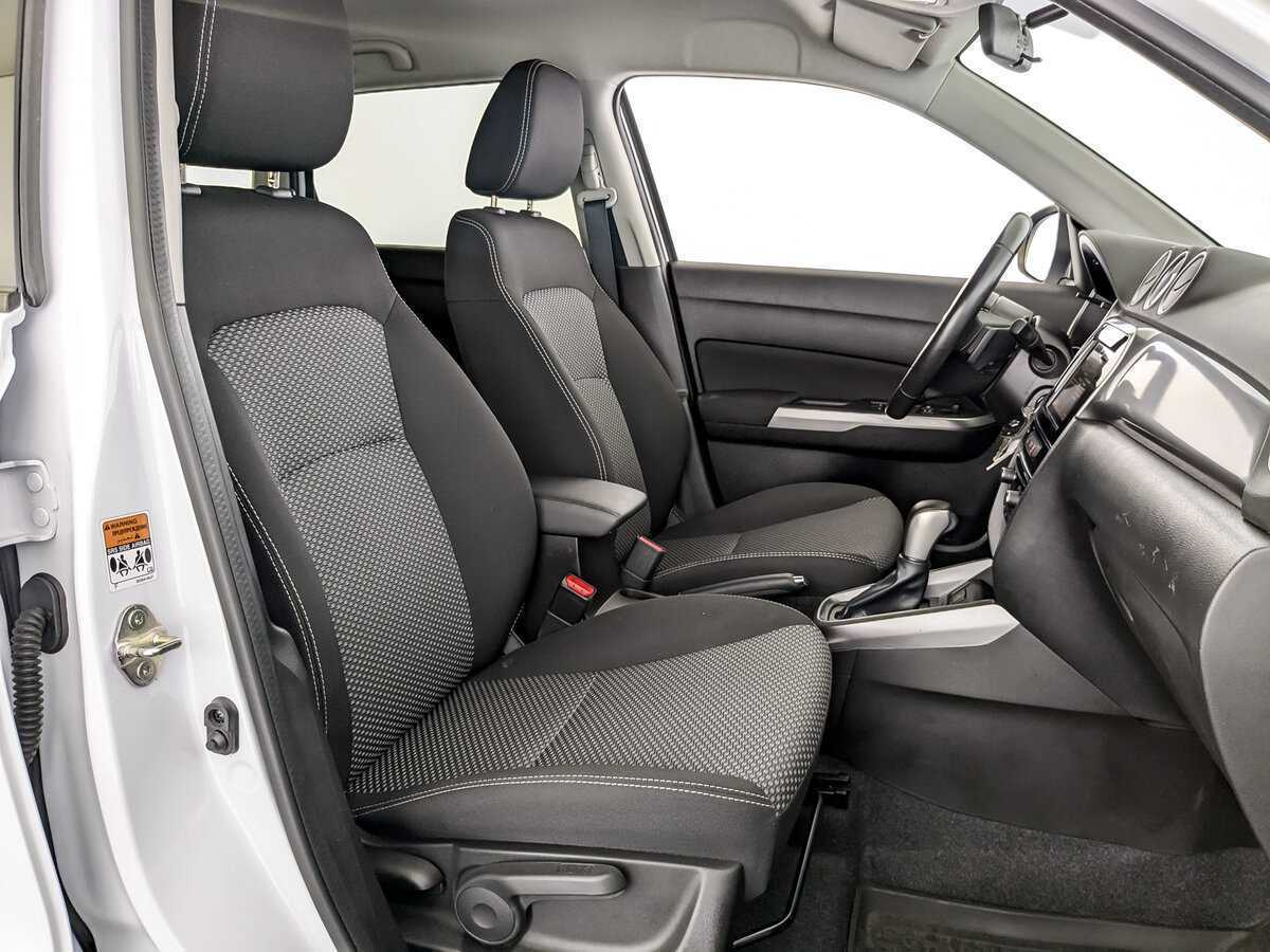 Suzuki Vitara б/у, 2020, Автоматическая. Фото: #18