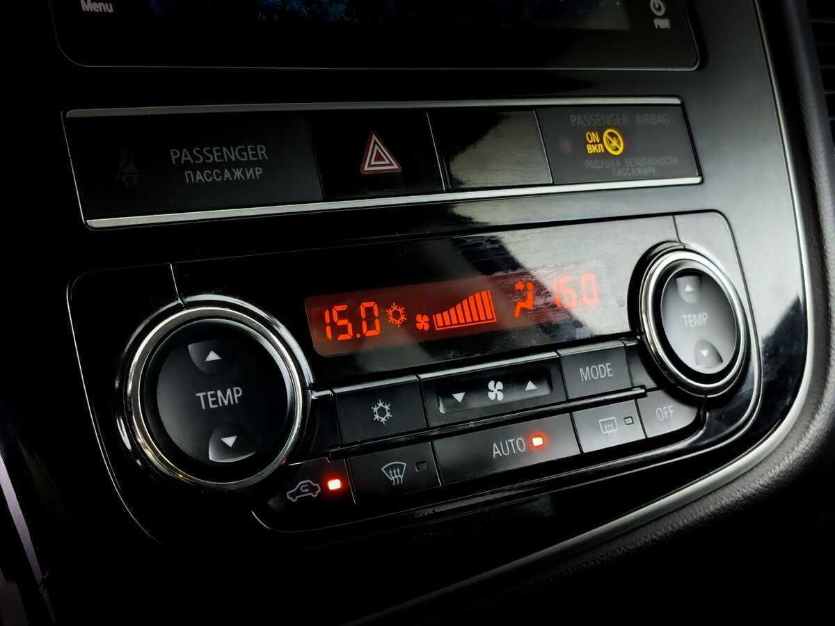 Mitsubishi Outlander б/у, 2019, Вариатор. Фото: #21