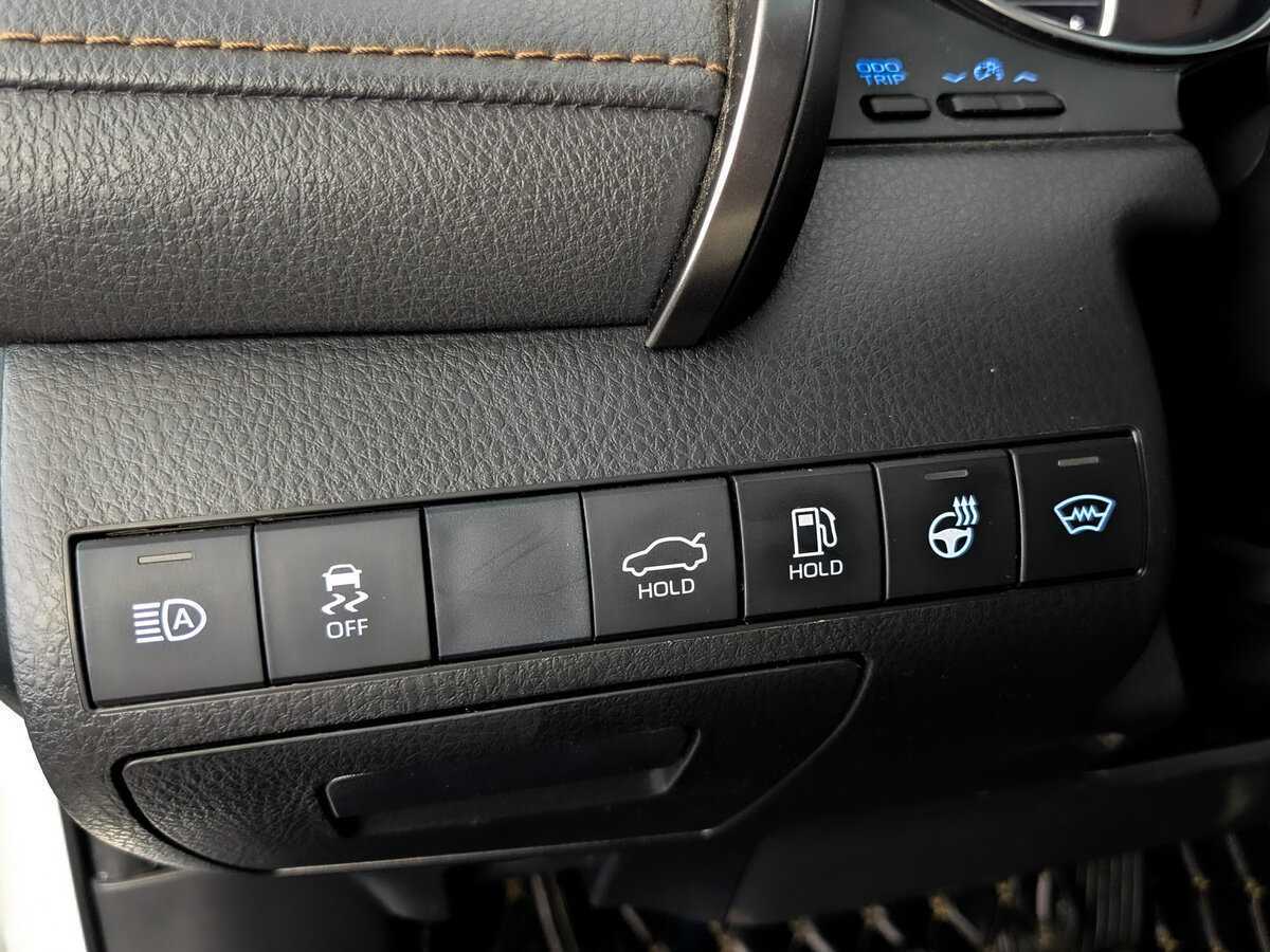 Toyota Camry б/у, 2021, Автоматическая. Фото: #24