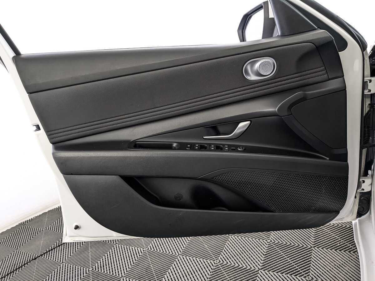 Хендай Елантра б/у, 2021, Автоматическая. Фото: #14