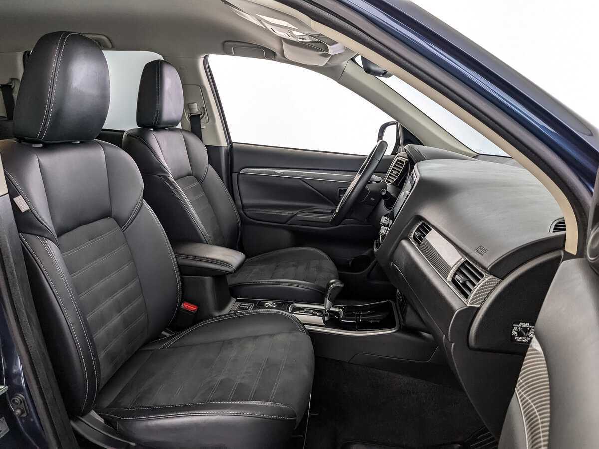 Mitsubishi Outlander б/у, 2021, Вариатор. Фото: #19