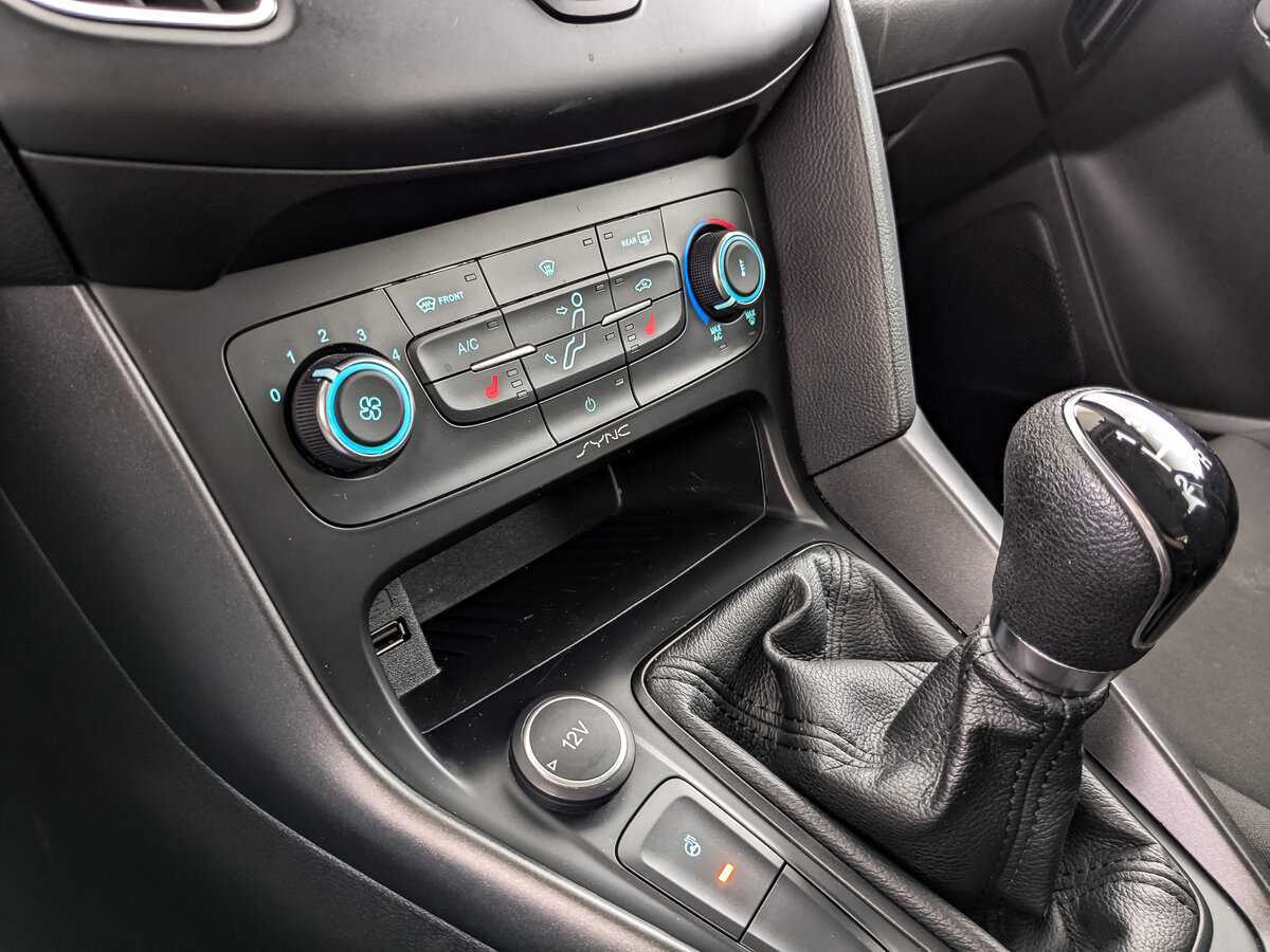 Форд Фокус б/у, 2018, Механическая. Фото: #16