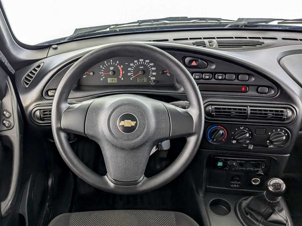 Шевроле Нива б/у, 2017, Механическая. Фото: #16