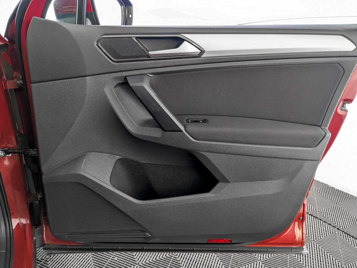 Фольксваген Тигуан б/у, 2017, Роботизированная. Фото: #18