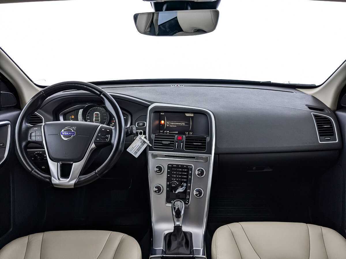 Volvo XC60 б/у, 2017, Автоматическая. Фото: #9