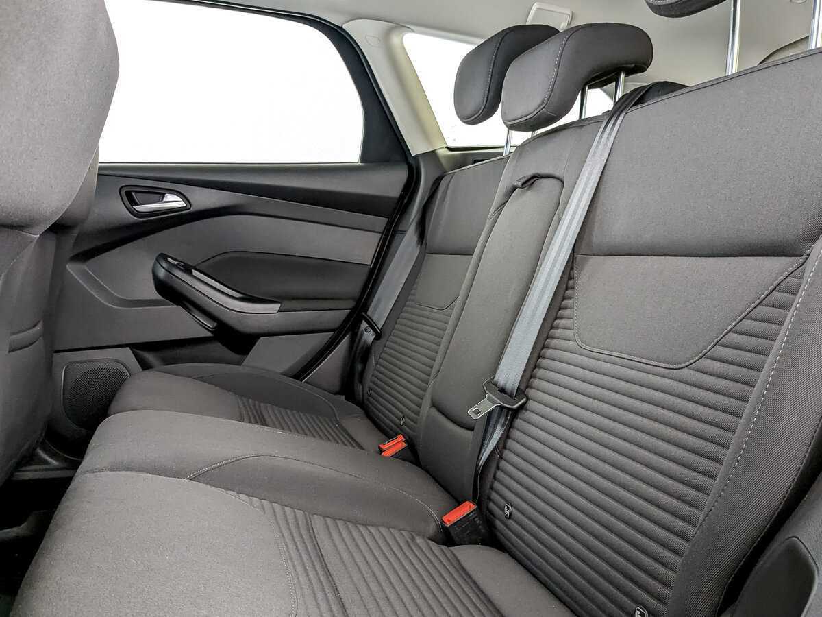 Форд Фокус б/у, 2017, Автоматическая. Фото: #9