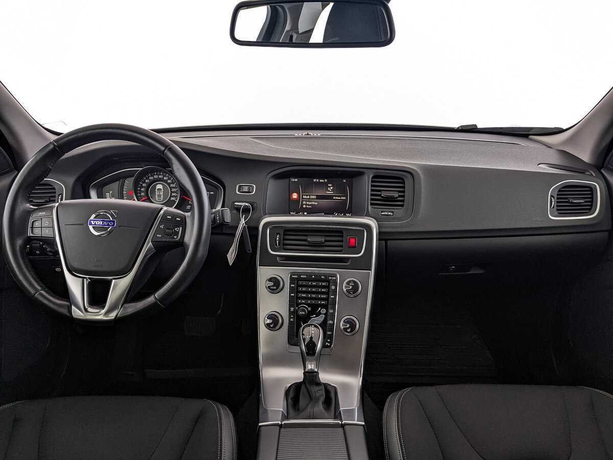 Volvo S60 б/у, 2017, Автоматическая. Фото: #9