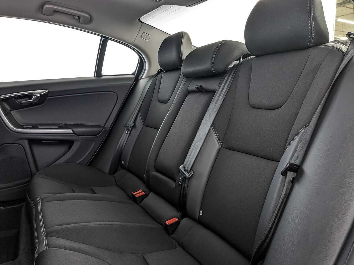 Volvo S60 б/у, 2017, Автоматическая. Фото: #12