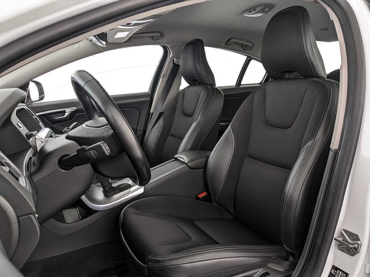 Volvo S60 б/у, 2017, Автоматическая. Фото: #14