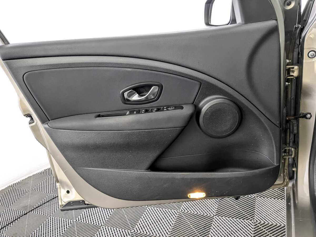 Рено Флюенс б/у, 2012, Автоматическая. Фото: #14