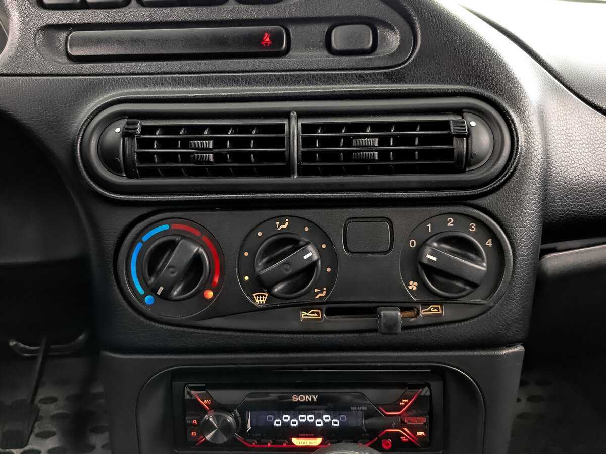 Шевроле Нива б/у, 2019, Механическая. Фото: #12