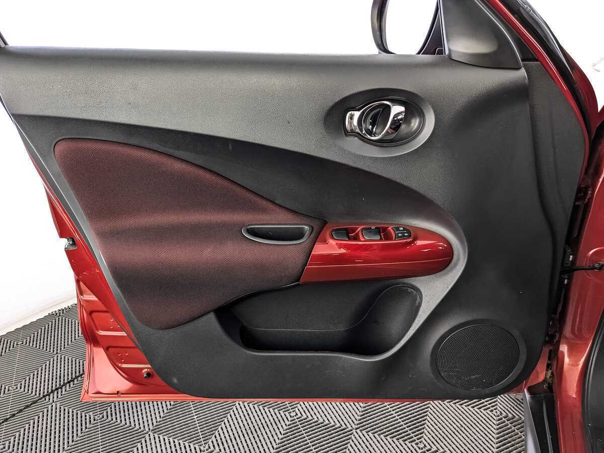 Ниссан Жук б/у, 2013, Вариатор. Фото: #13