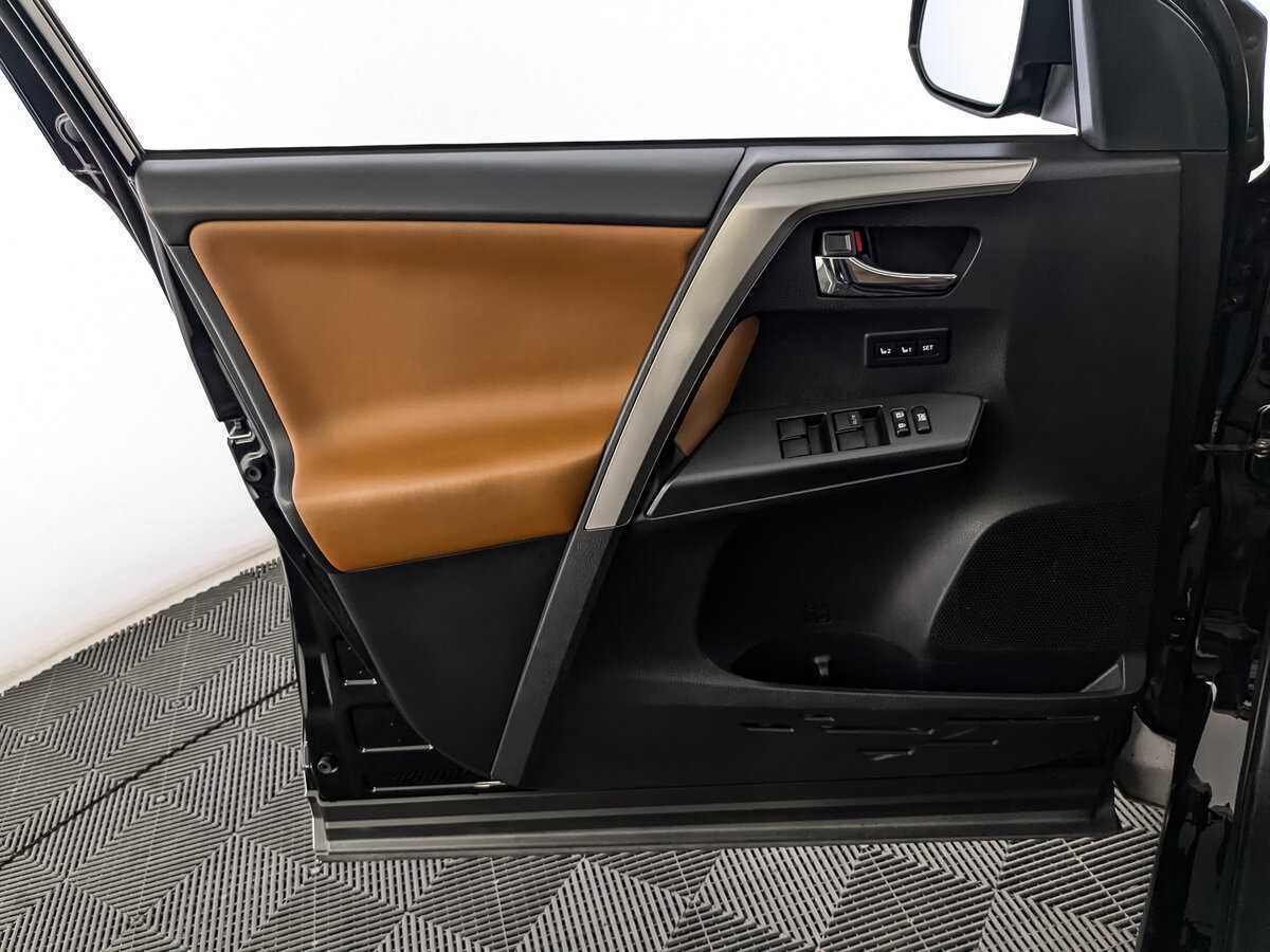 Toyota RAV4 б/у, 2017, Вариатор. Фото: #14