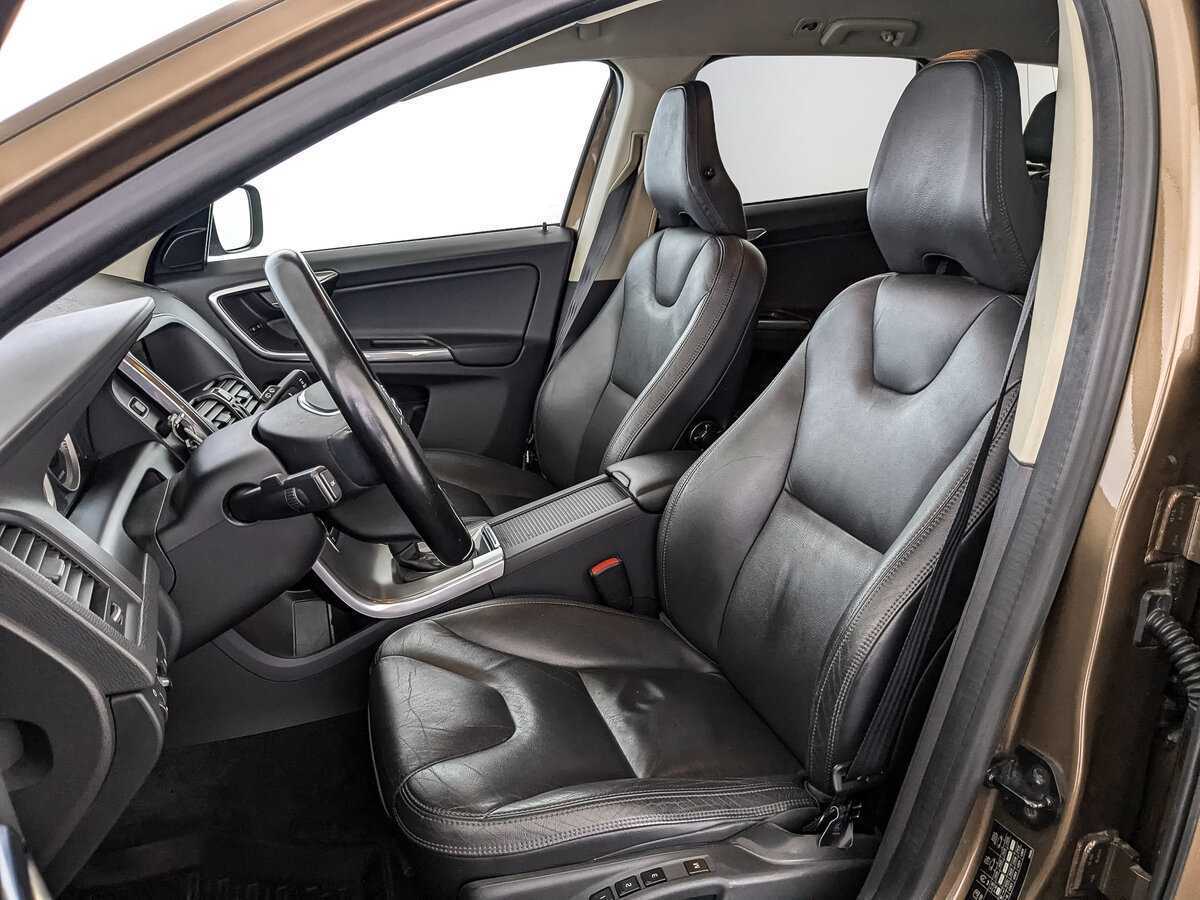 Volvo XC60 б/у, 2012, Автоматическая. Фото: #15