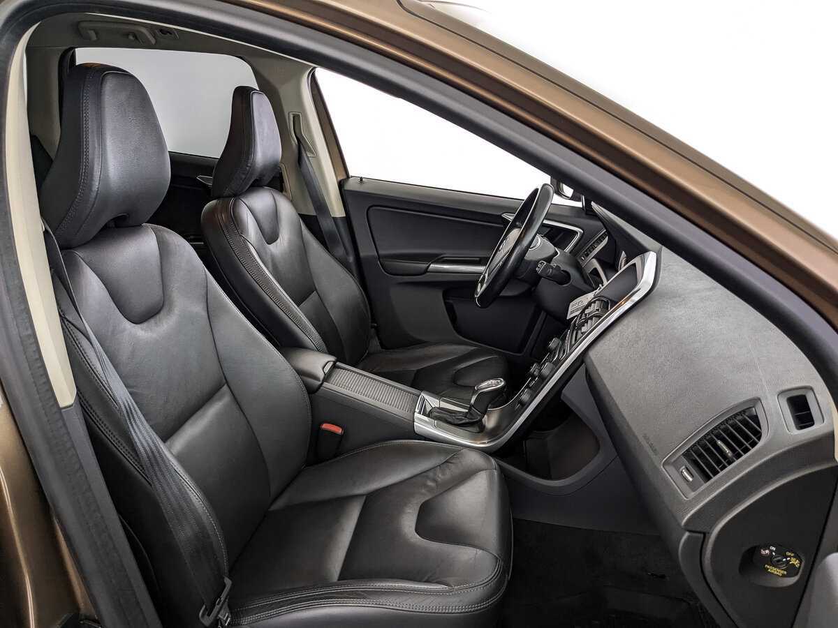 Volvo XC60 б/у, 2012, Автоматическая. Фото: #19