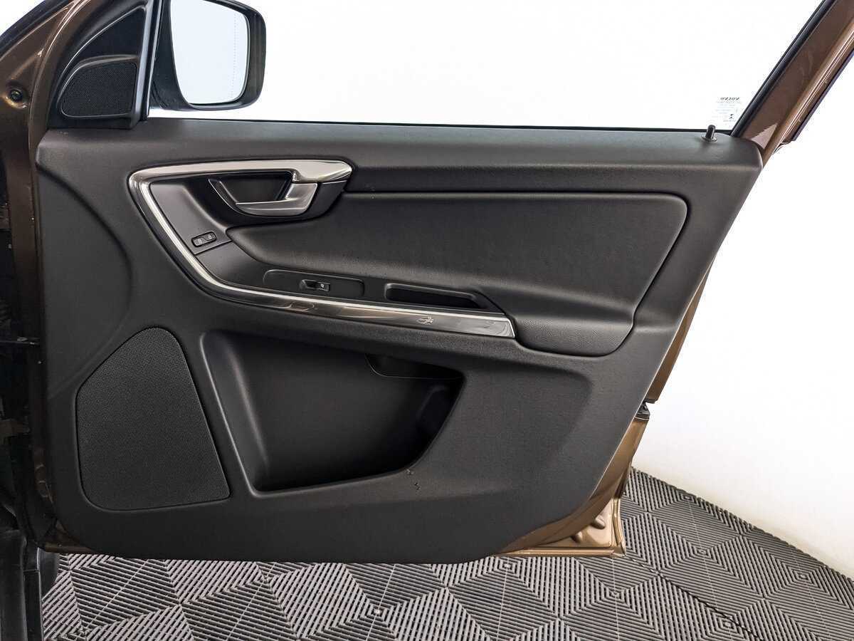 Volvo XC60 б/у, 2012, Автоматическая. Фото: #20