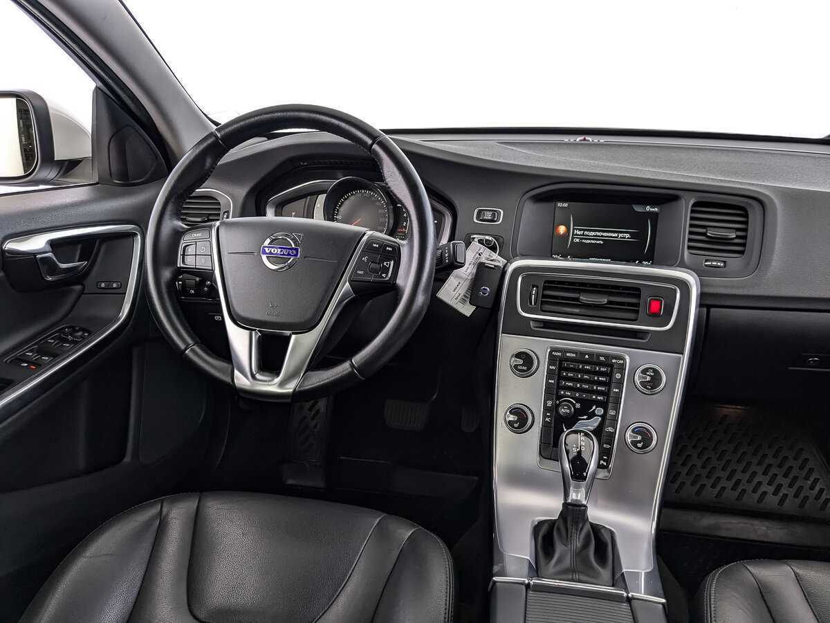 Volvo S60 б/у, 2016, Автоматическая. Фото: #16
