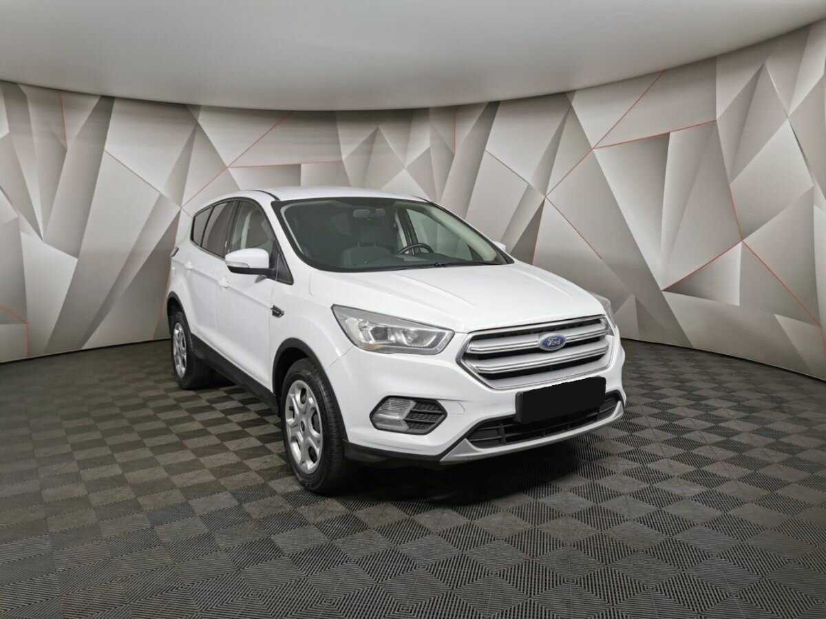 Ford Kuga б/у, 2017, Автоматическая. Фото: #2