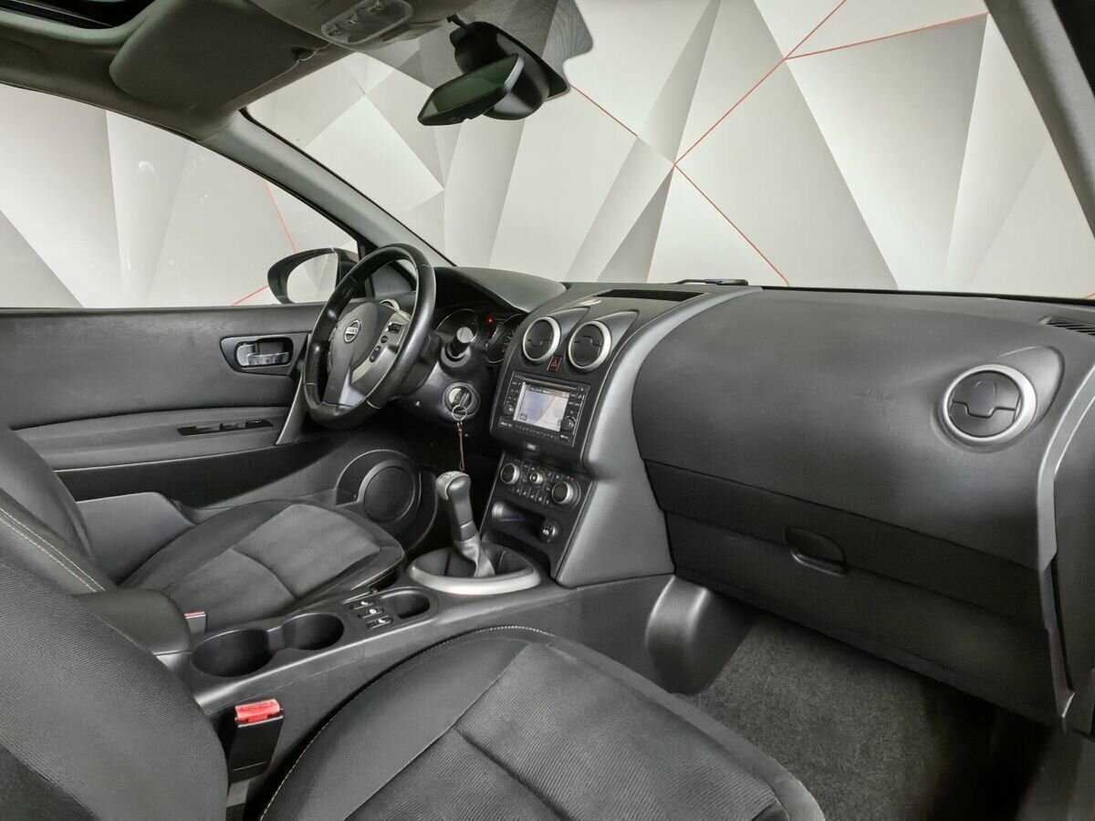 Nissan Qashqai б/у, 2012, Механическая. Фото: #8