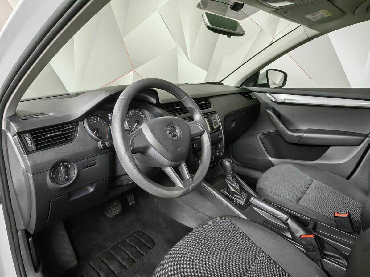 Skoda Octavia б/у, 2015, Автоматическая. Фото: #13
