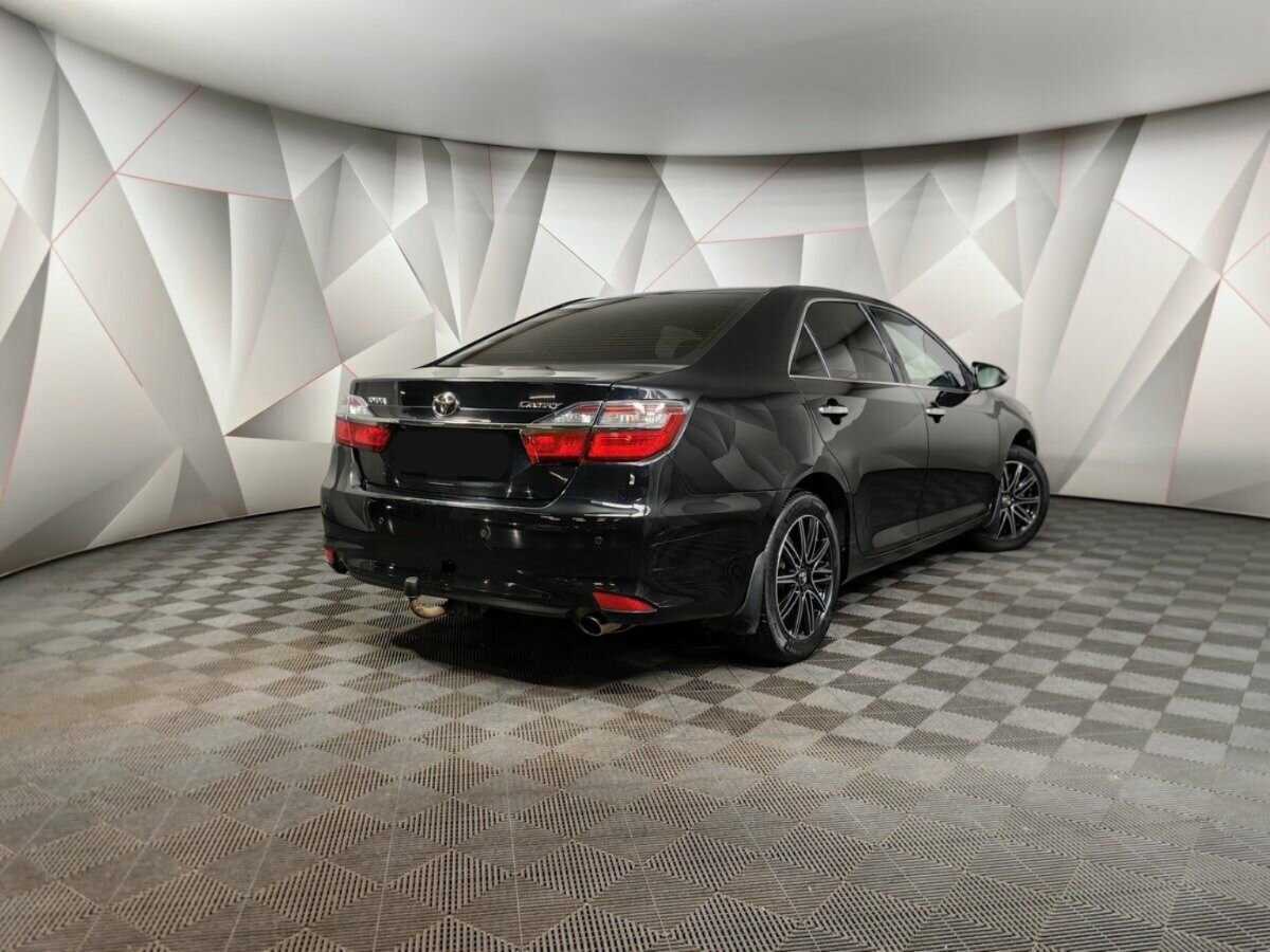 Toyota Camry б/у, 2015, Автоматическая. Фото: #1