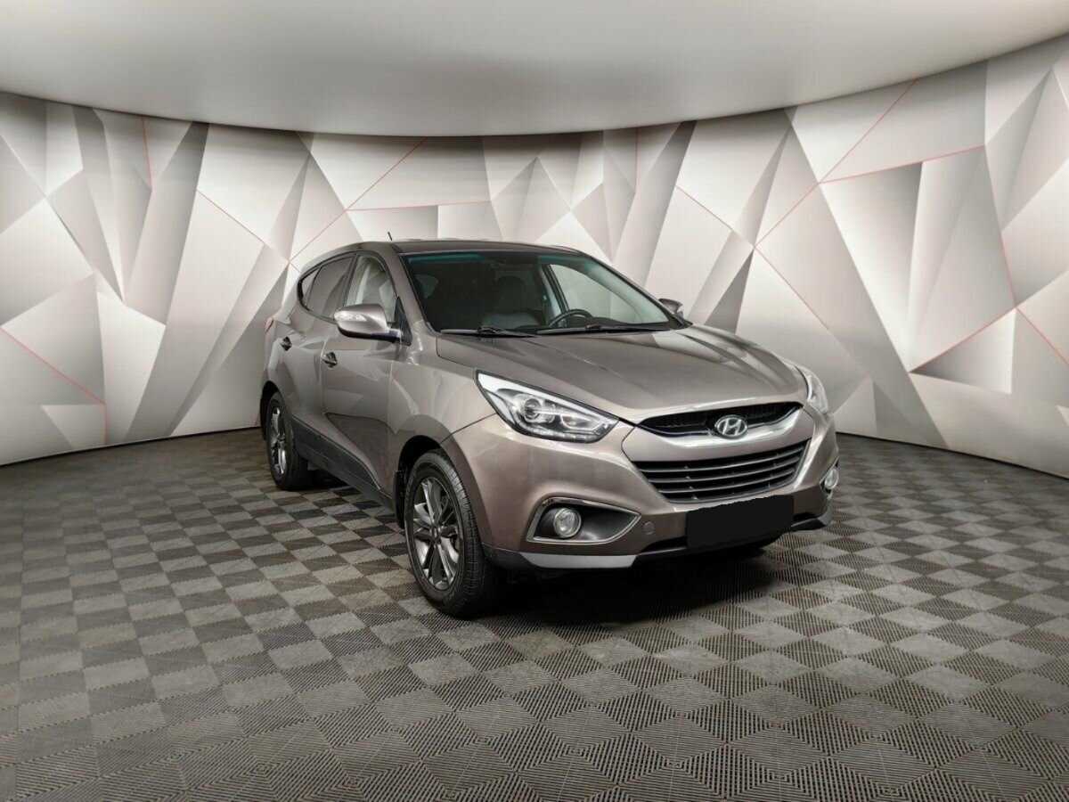 Hyundai ix35 б/у, 2014, Автоматическая. Фото: #2