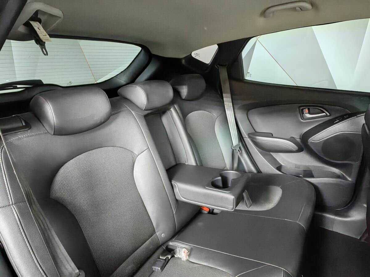 Hyundai ix35 б/у, 2014, Автоматическая. Фото: #12