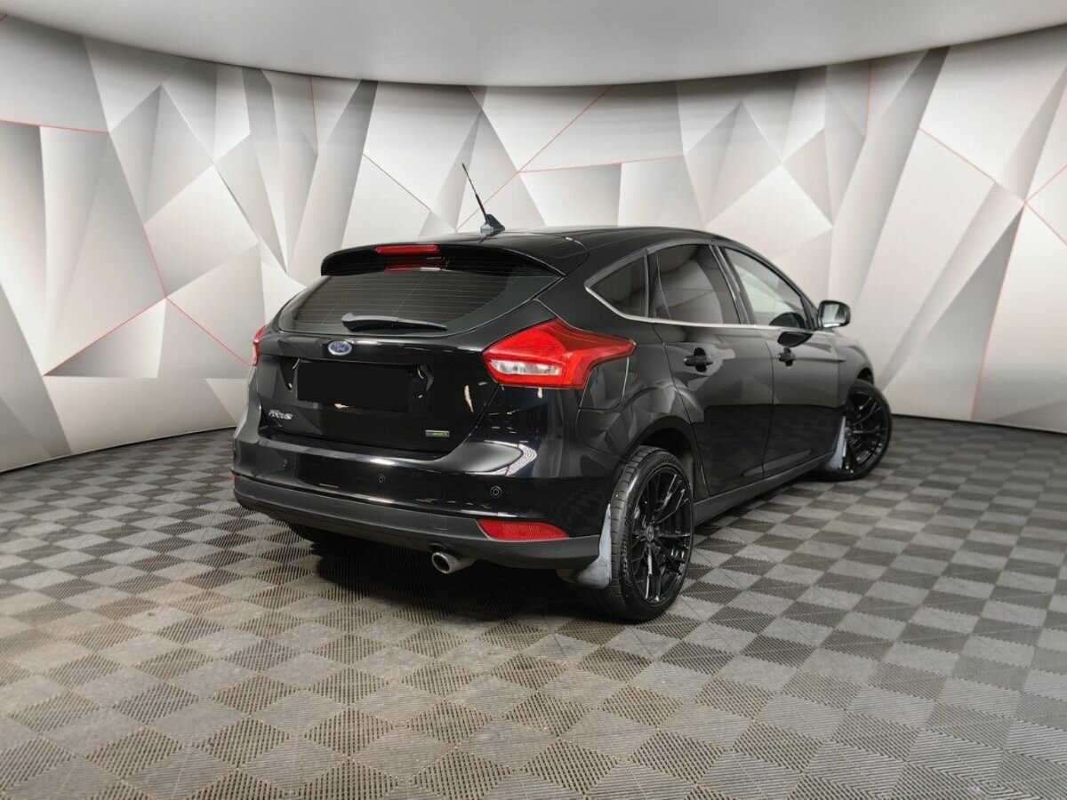 Ford Focus б/у, 2018, Автоматическая. Фото: #1