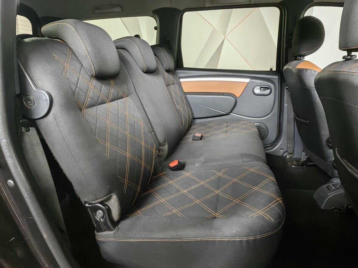 Lada (ВАЗ) Largus б/у, 2015, Механическая. Фото: #11