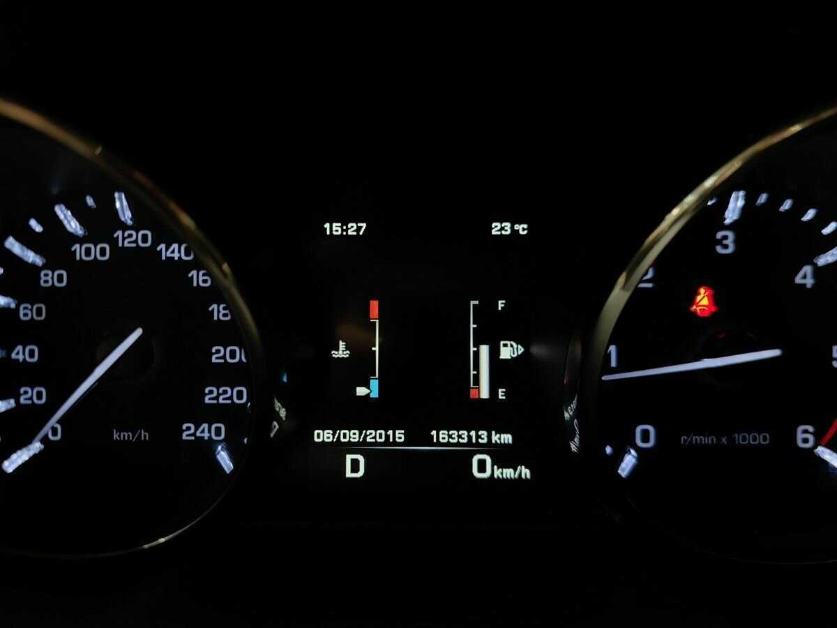 Land Rover Range Rover Evoque б/у, 2015, Автоматическая. Фото: #16