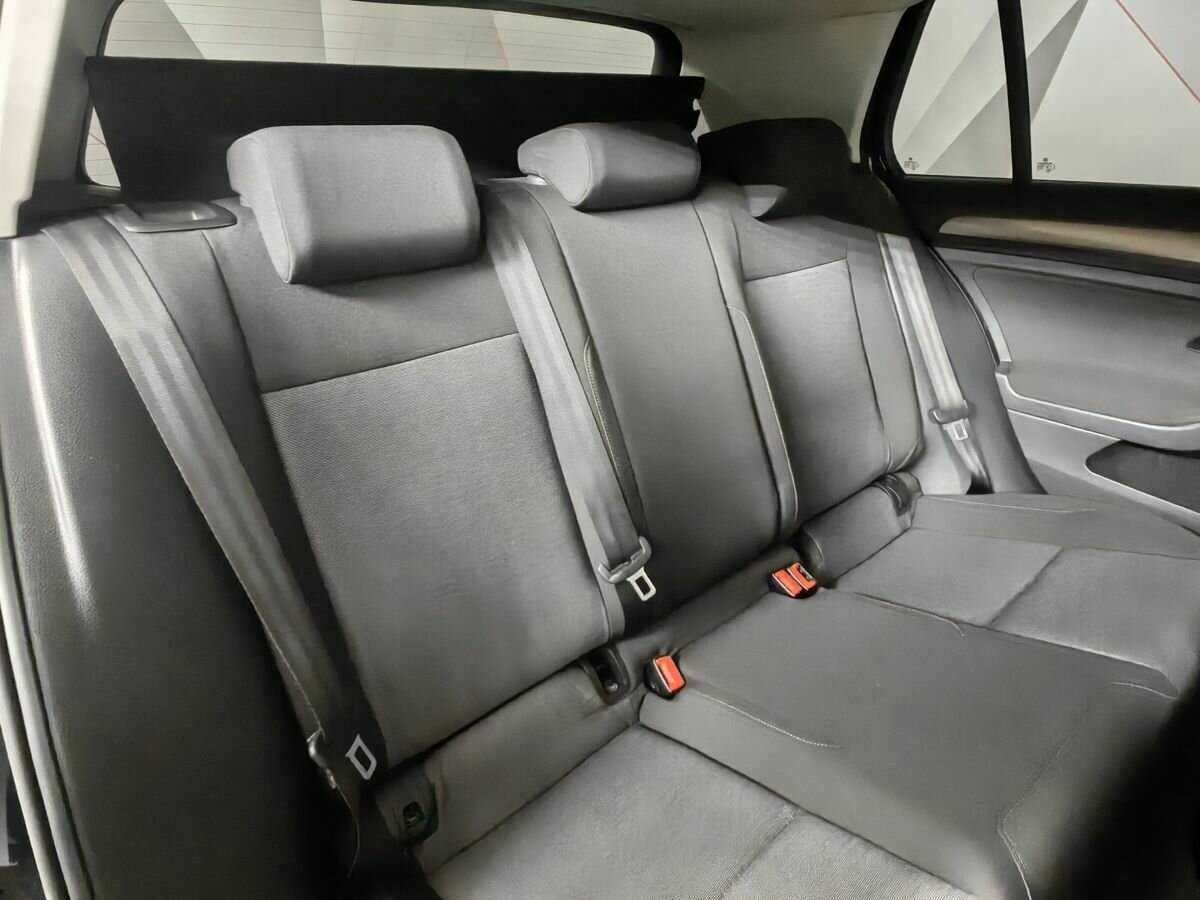 Volkswagen Golf б/у, 2013, Роботизированная. Фото: #12