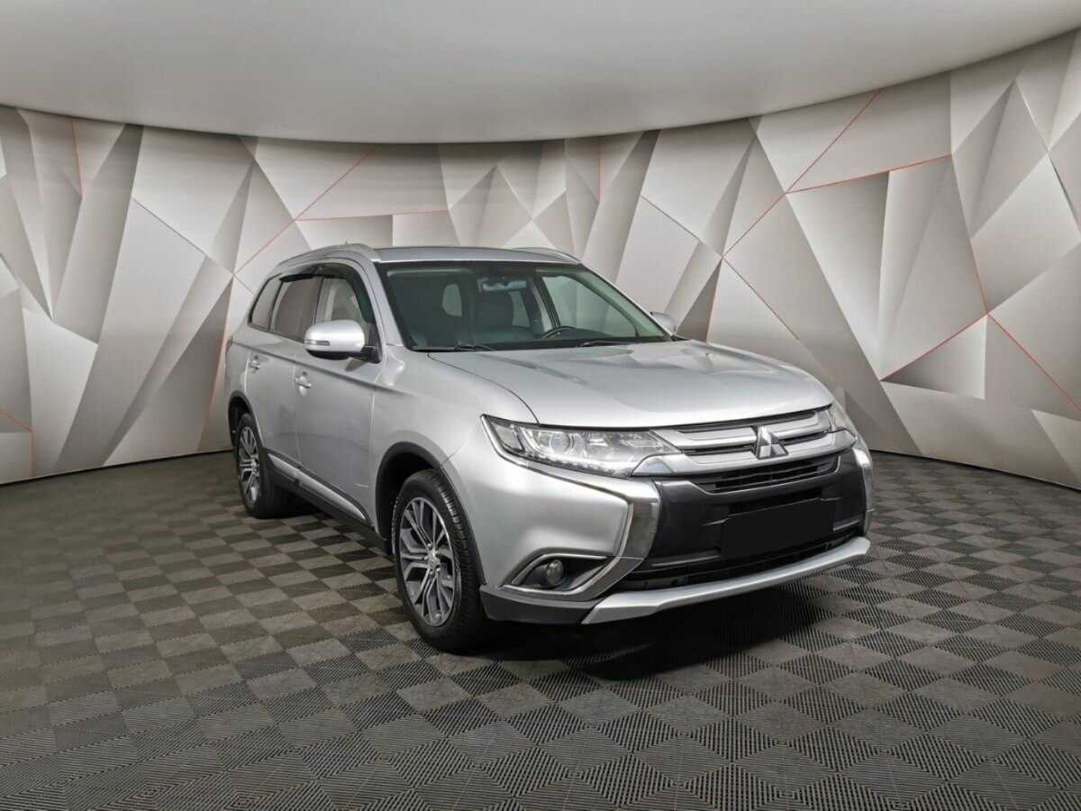 Mitsubishi Outlander б/у, 2016, Вариатор. Фото: #2