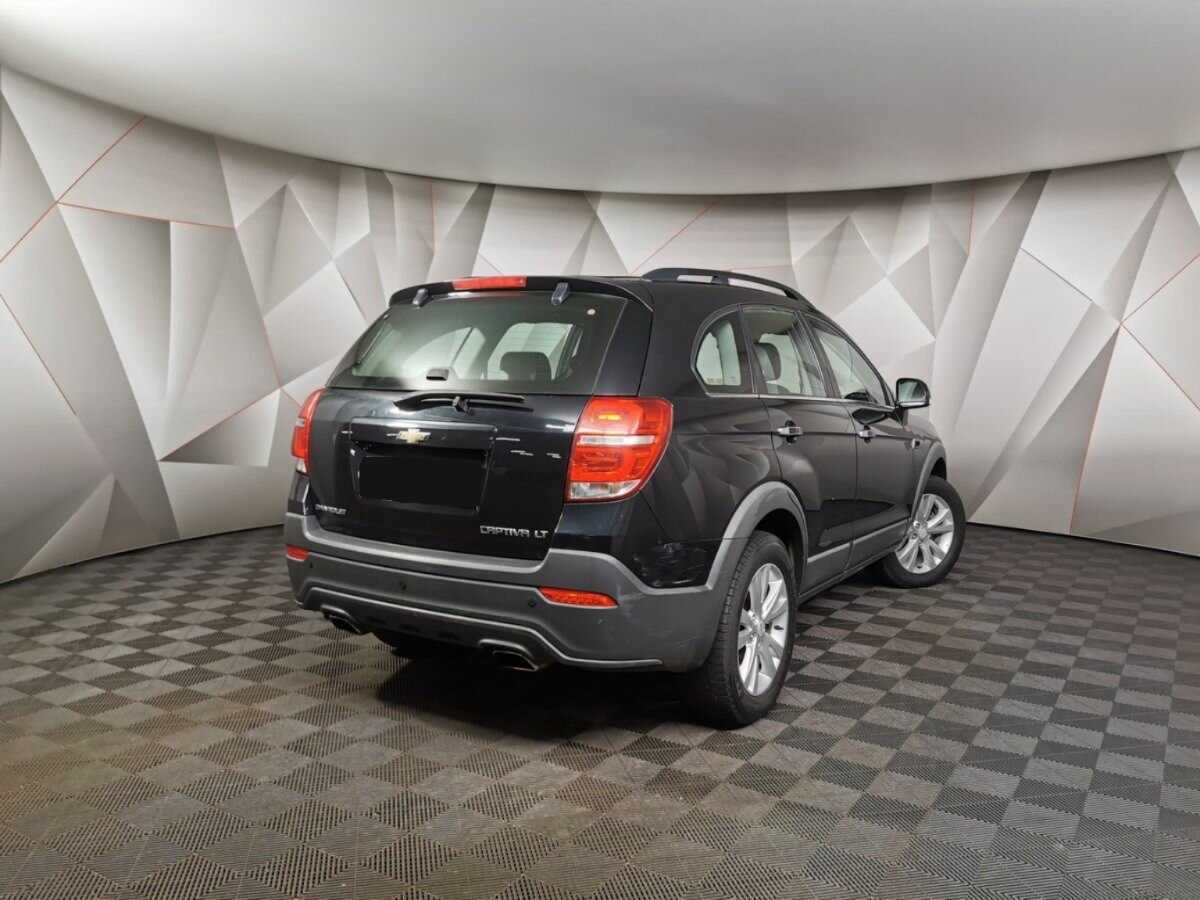 Chevrolet Captiva б/у, 2013, Автоматическая. Фото: #1