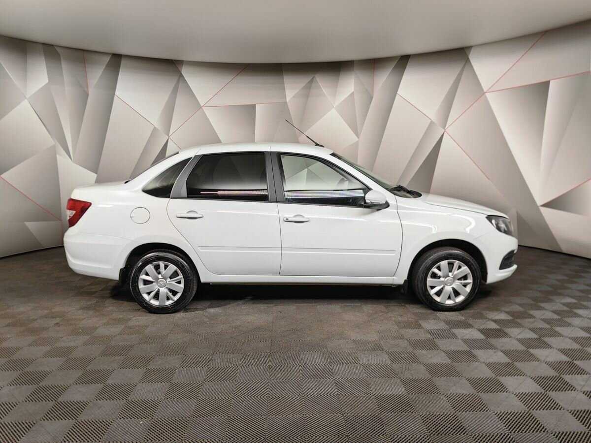 Lada (ВАЗ) Granta б/у, 2023, Механическая. Фото: #5