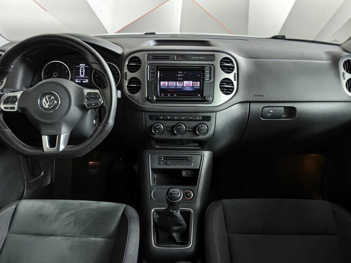 Volkswagen Tiguan б/у, 2016, Механическая. Фото: #9