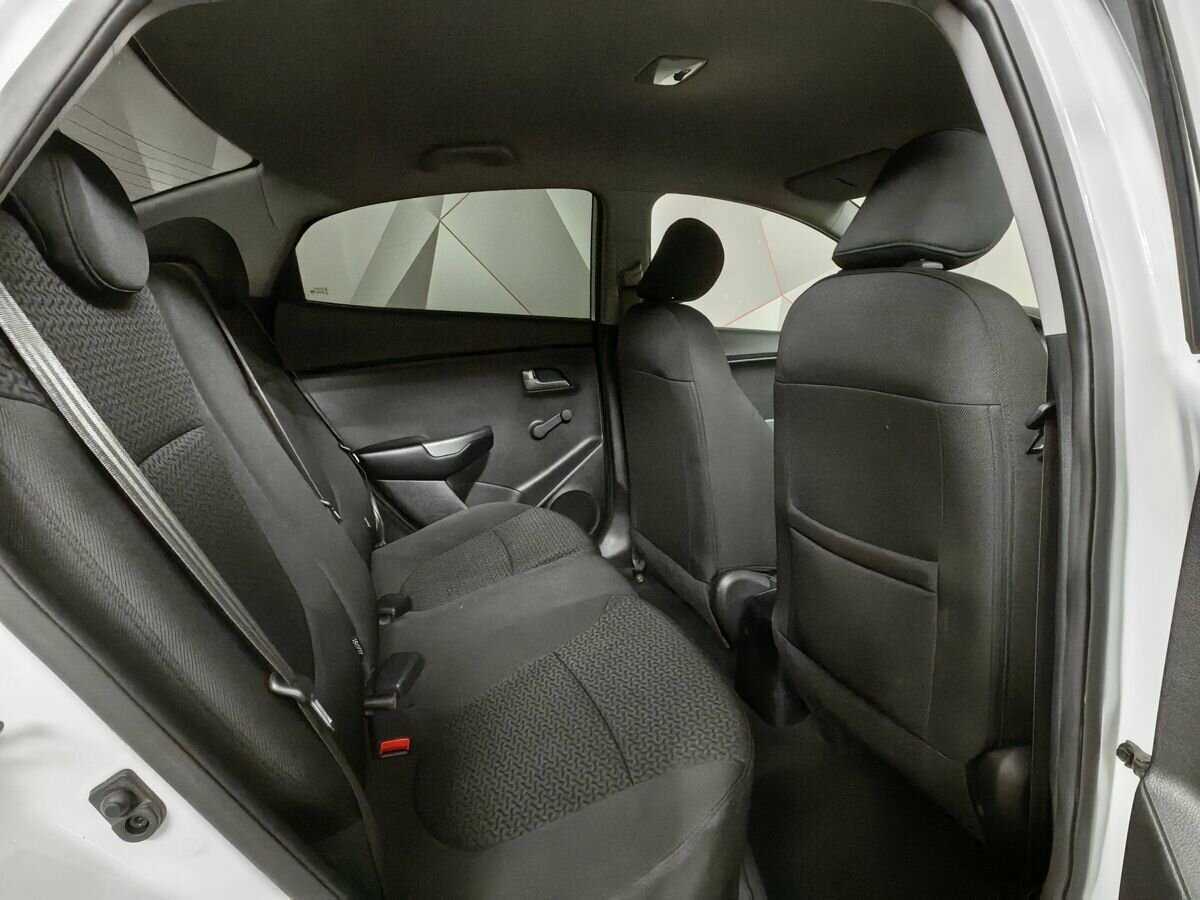 Kia Rio б/у, 2017, Автоматическая. Фото: #10