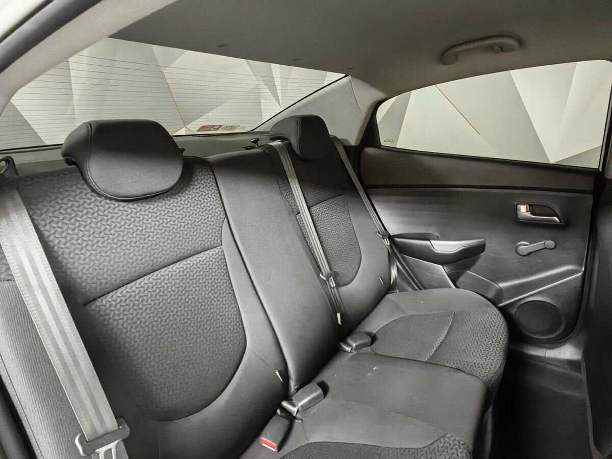 Kia Rio б/у, 2017, Автоматическая. Фото: #11