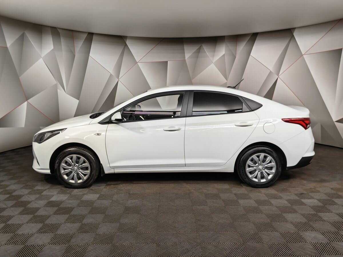 Hyundai Solaris б/у, 2021, Механическая. Фото: #4