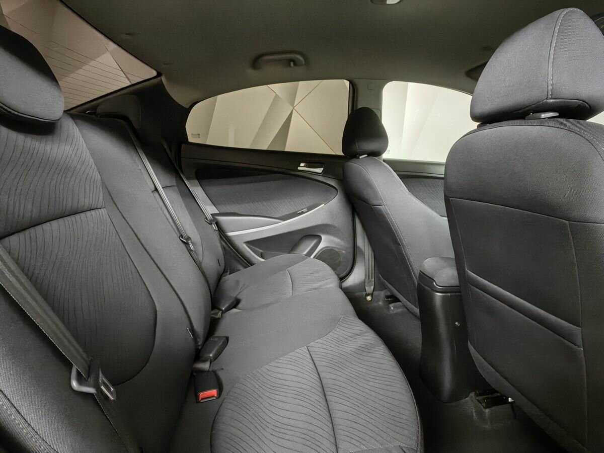 Hyundai Solaris б/у, 2014, Автоматическая. Фото: #11