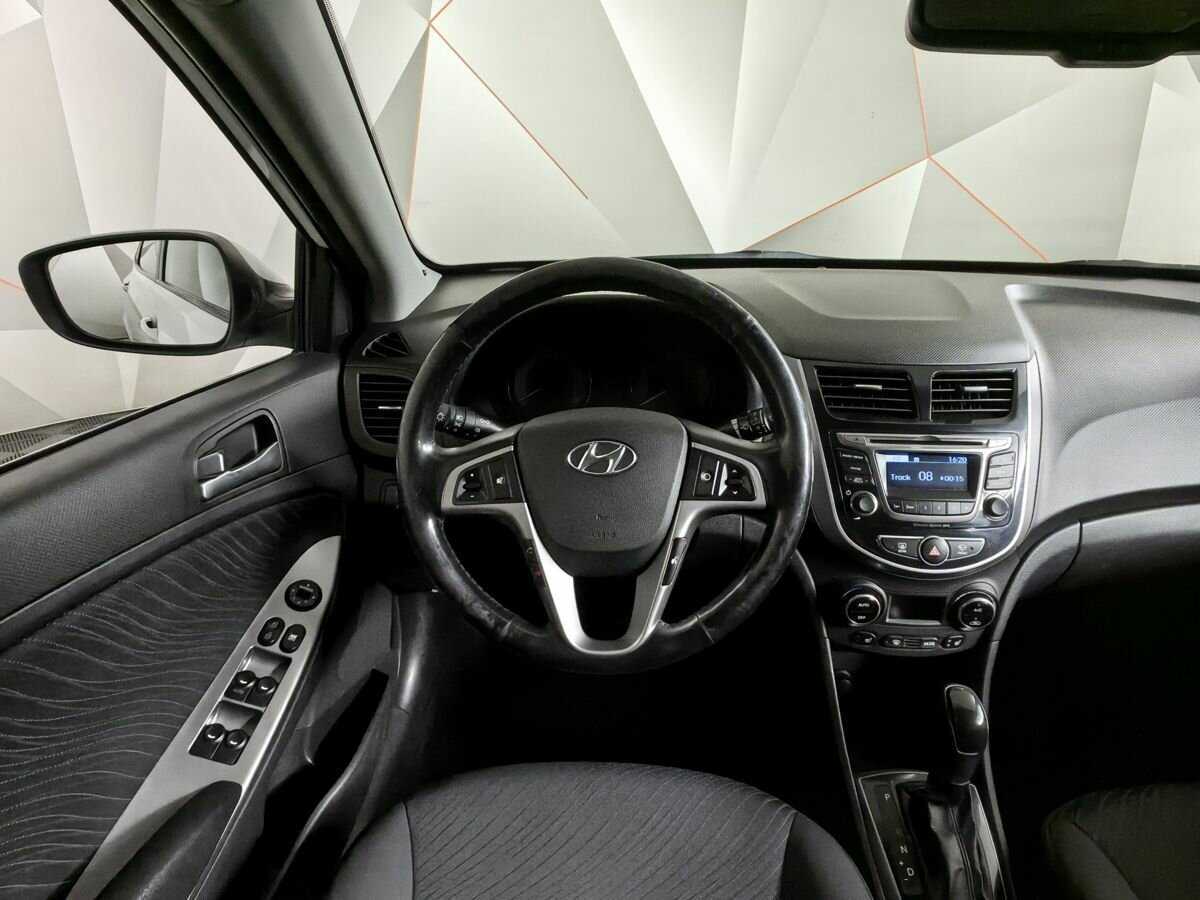 Hyundai Solaris б/у, 2014, Автоматическая. Фото: #14