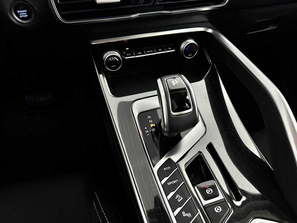 Geely Coolray б/у, 2021, Роботизированная. Фото: #12