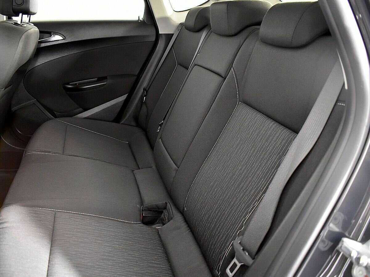 Opel Astra б/у, 2012, Автоматическая. Фото: #8