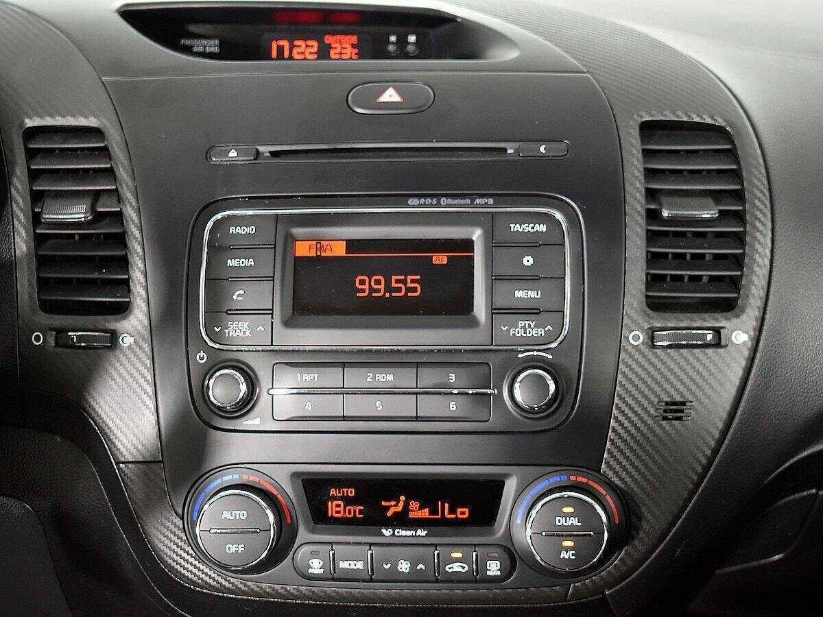 Kia Cerato б/у, 2013, Автоматическая. Фото: #12