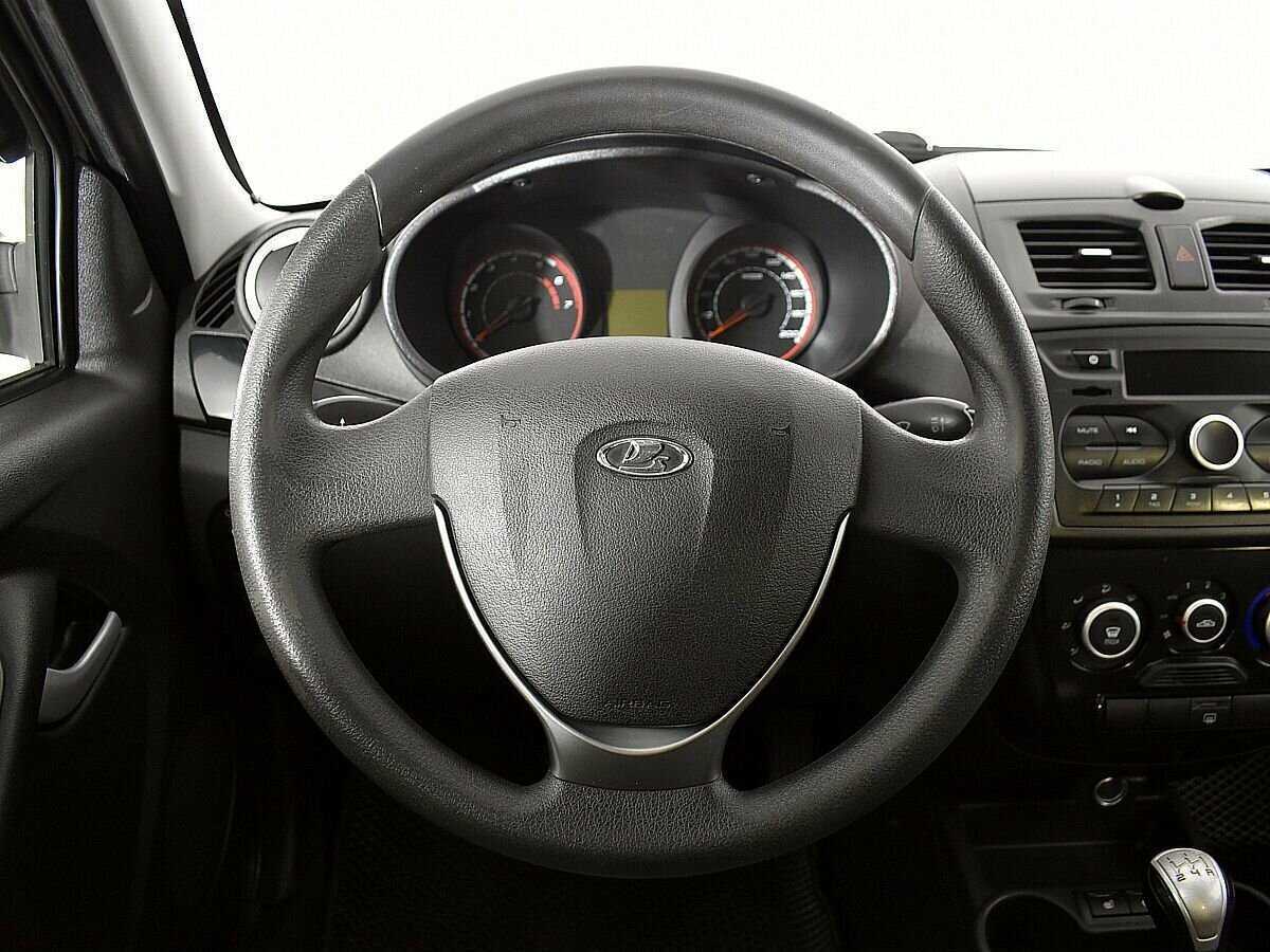 Lada (ВАЗ) Kalina б/у, 2017, Механическая. Фото: #10