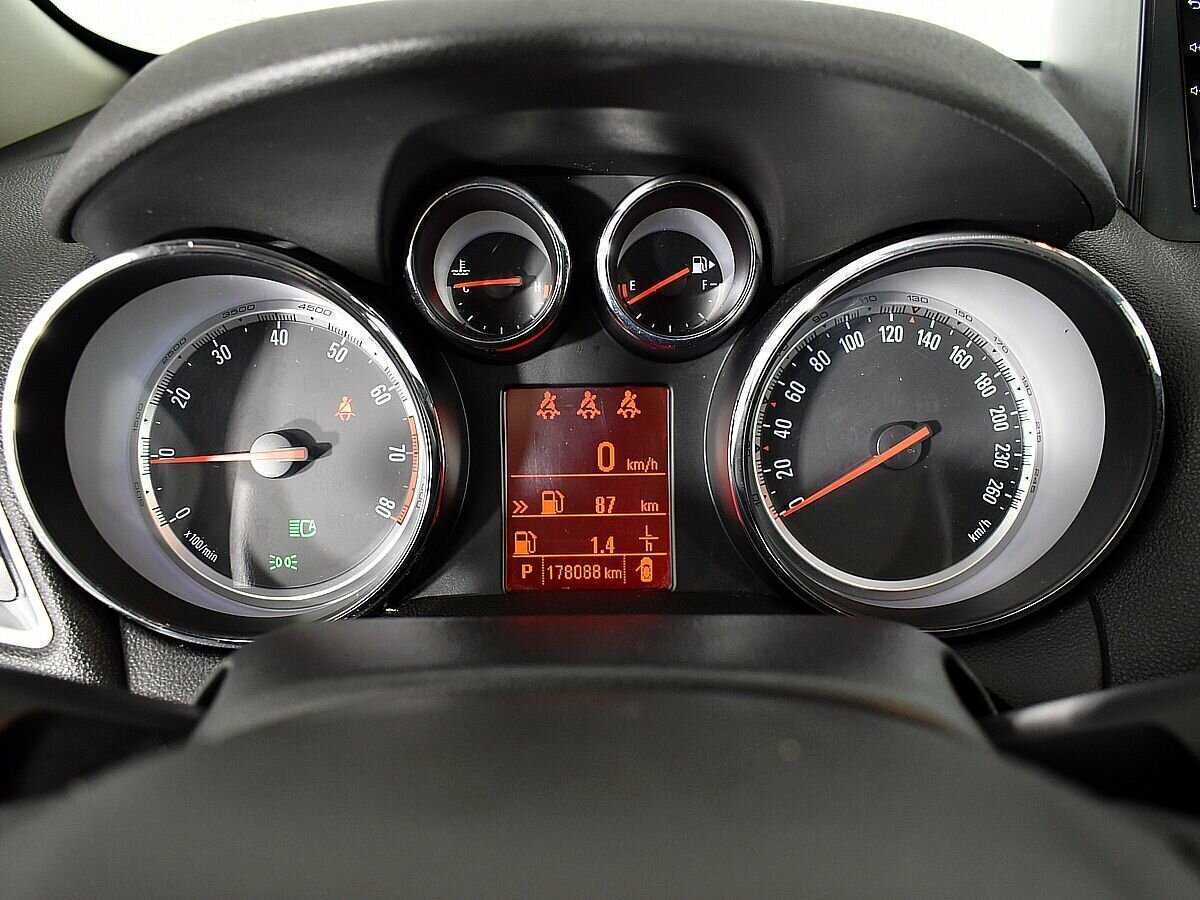 Opel Mokka б/у, 2013, Автоматическая. Фото: #11